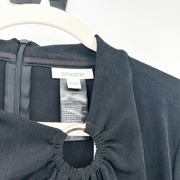 NWT Chicos Travelers Women Career Minimalist Slinky Knit Ruched Ring Top XL - Picture 3 of 9